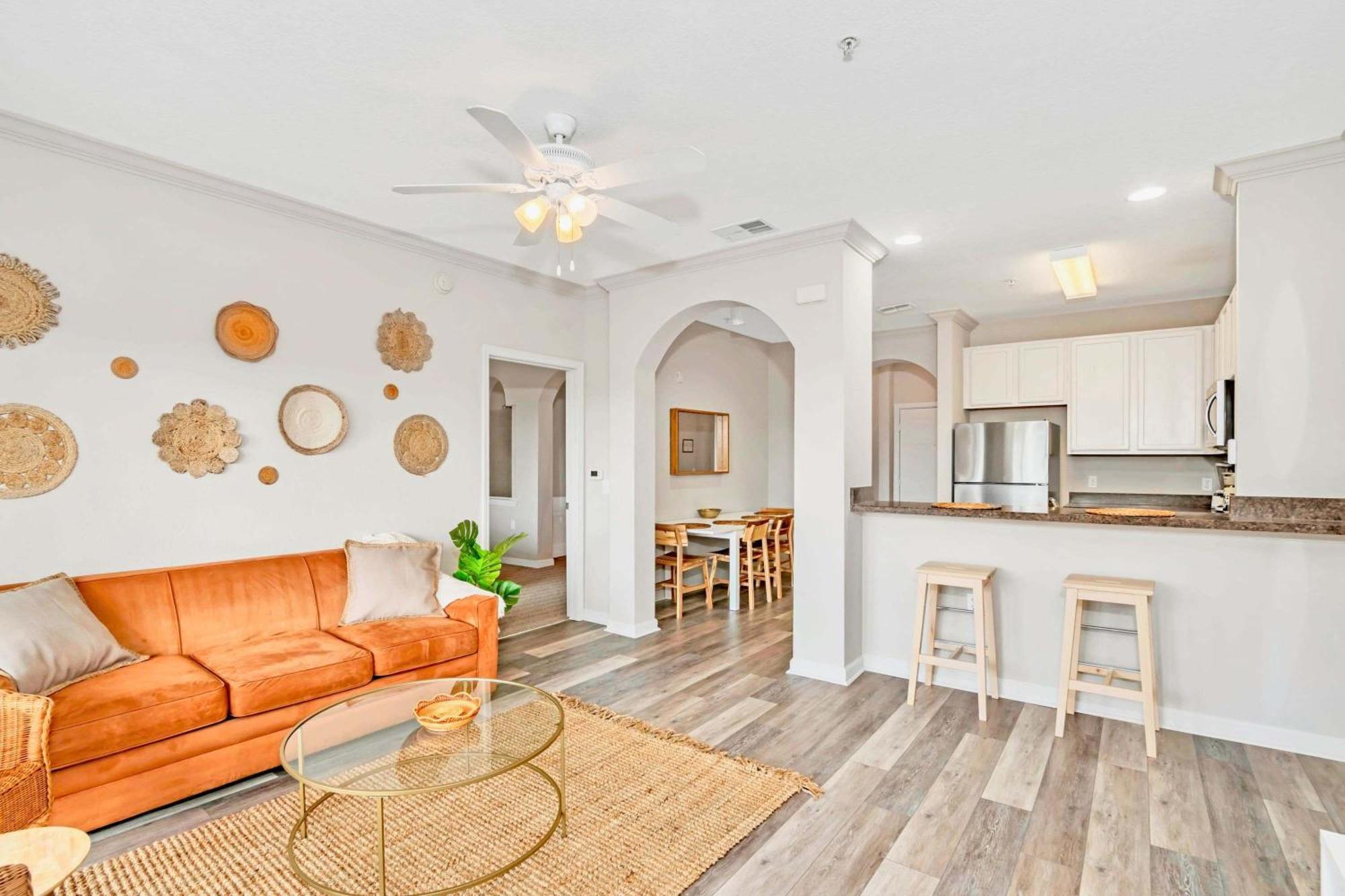 Upscale 3br W Pool And Hot Tub - Near *